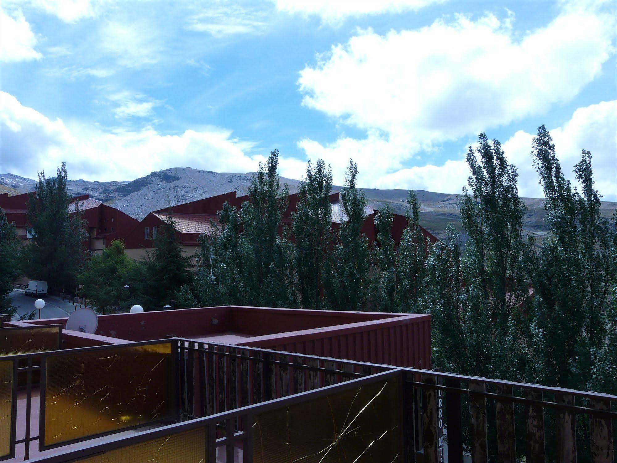 Apartamentos Bulgaria 塞拉内华达 外观 照片